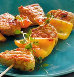 Broileri-paprikavartaat tarjolla