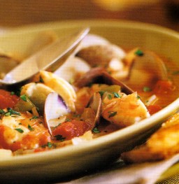 Caldeirada - kalastajan keitto lautasella