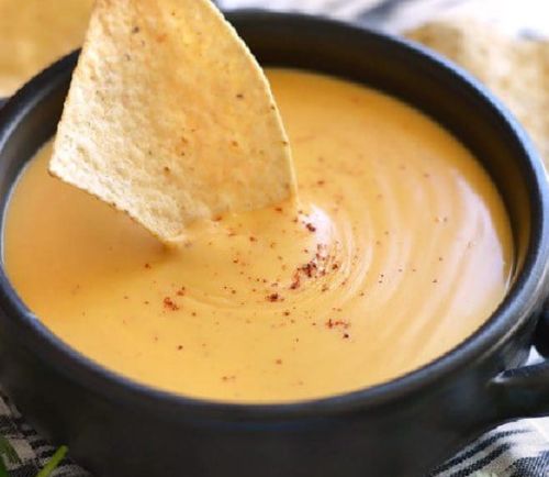 Cambridge-kastiketta tarjoiluvalmiina