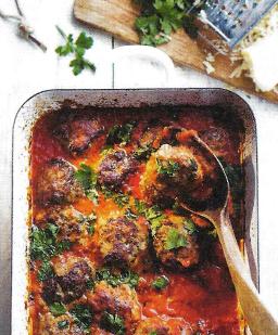 Italialaiset lihapullat tomaattikastikkeessa