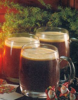 Katajakaljaa tuopeissa