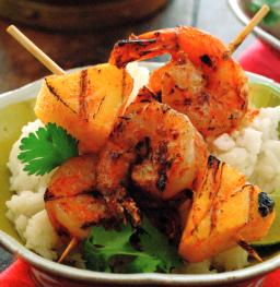 Katkarapu-ananasvartaat tarjolla