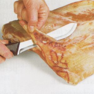 Leikkaa pois kaikki näkyvät leimat terävällä veitsellä