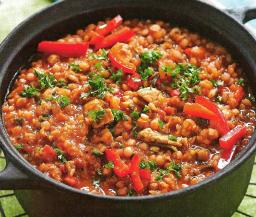 Linssi-porsaspata padassa