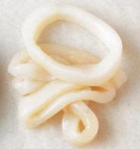 Vatsapussista irrotettu nahka