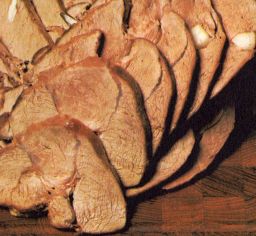 Peuranpaisti ja kermakastiketta