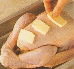 Linnun paneminen uunipannuun