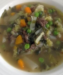 Ranskalainen kaali-jauhelihakeitto