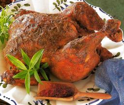 Sahramikana tarjoilualustalla