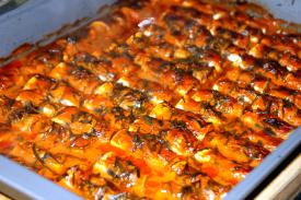 Tomaattiset uunisilakat vuoassa