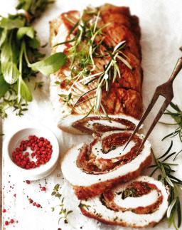 Toscanalainen possurulla leikkuulaudalla