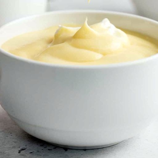 Kotitekoinen vaniljakiisseli on paljon parempaa kuin kaupasta ostettu