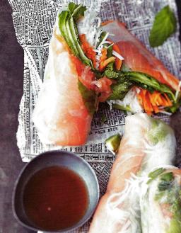 Vietnamilaiset kesäkääryleet tarjolla